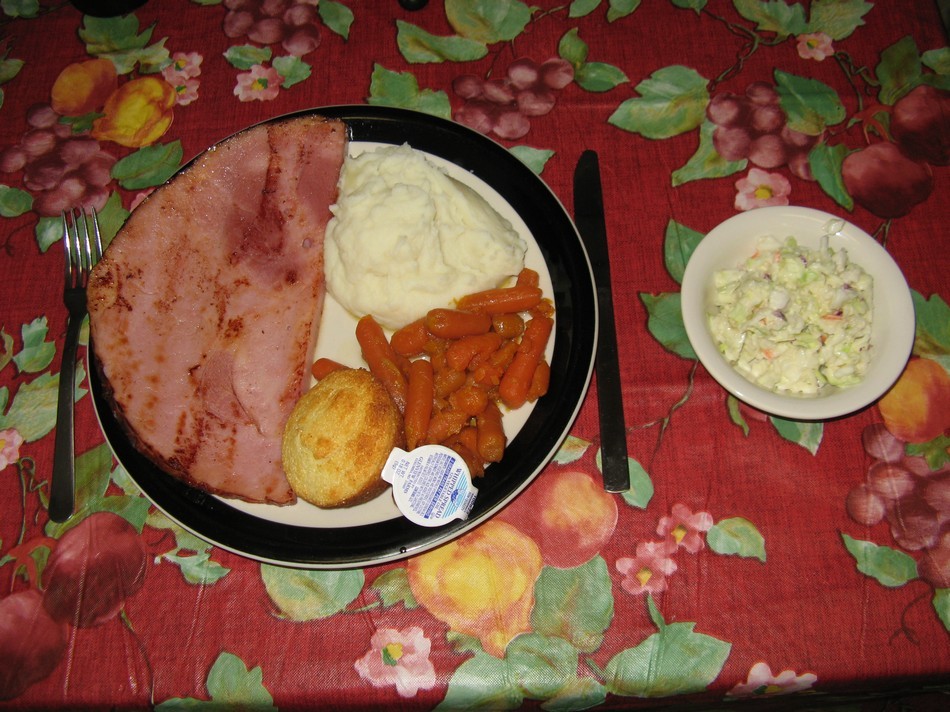 1272 Levee Ham Lunch